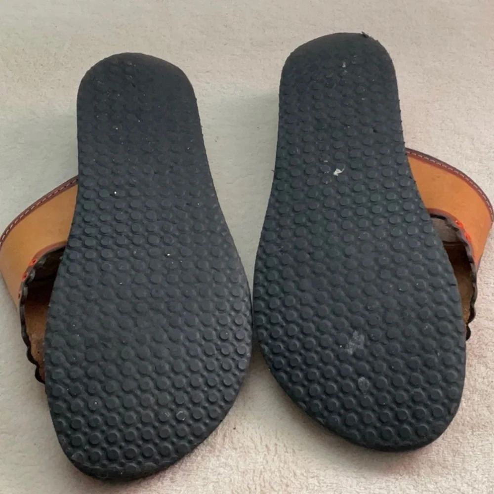 Sandals - Picture 6 of 6